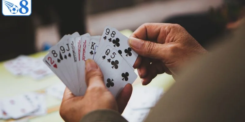 Khám Phá Game Bài Tiến Lên Dành Cho Mọi Hội Viên Tại O8 3 Bí kíp tham gia game bài tiến lên hiệu quả tại O8